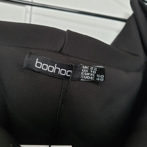 Dress - Picture 3 of 4